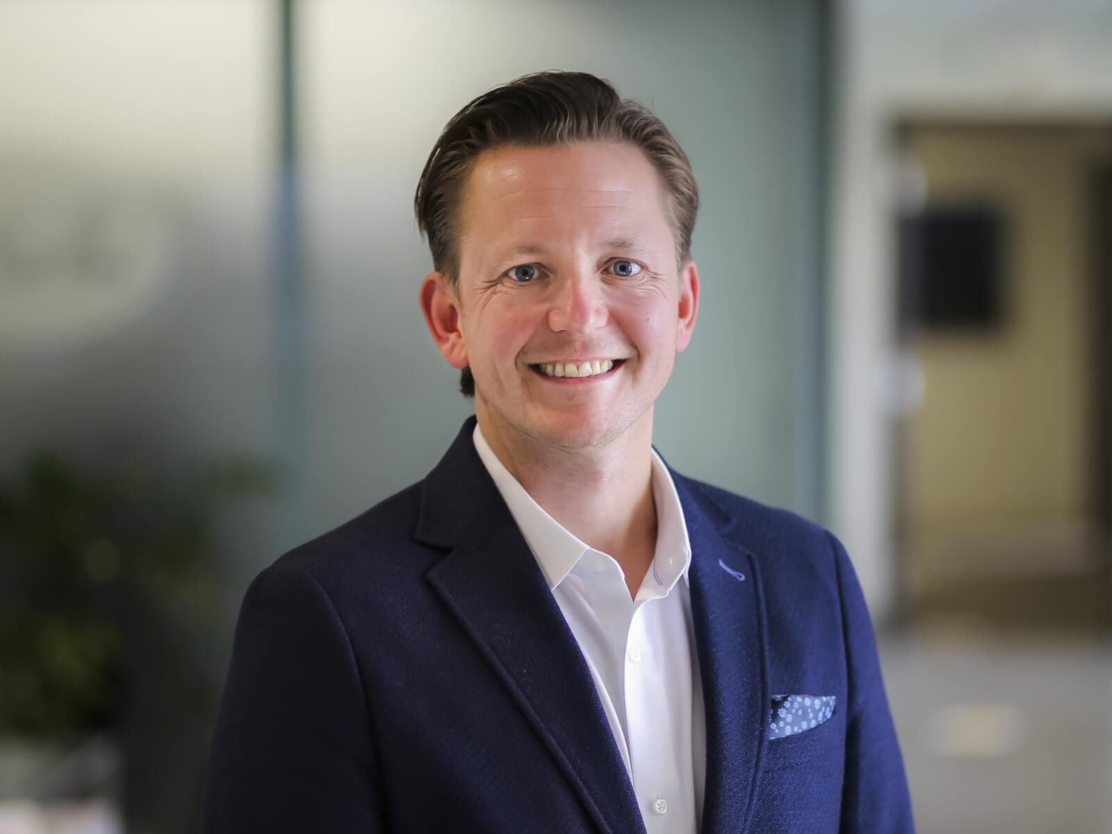 Alistair McKnight Named New District Manager in Calgary